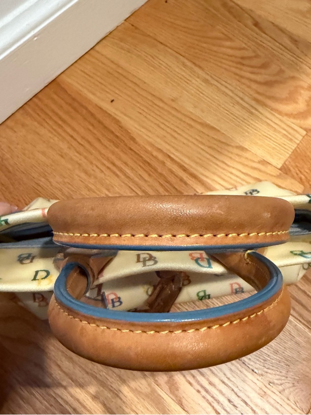 Vintage Y2K 90s Dooney & Bourke Cream Multicolor DB Logo Leather-Trim Mini Tote - Picture 8 of 9